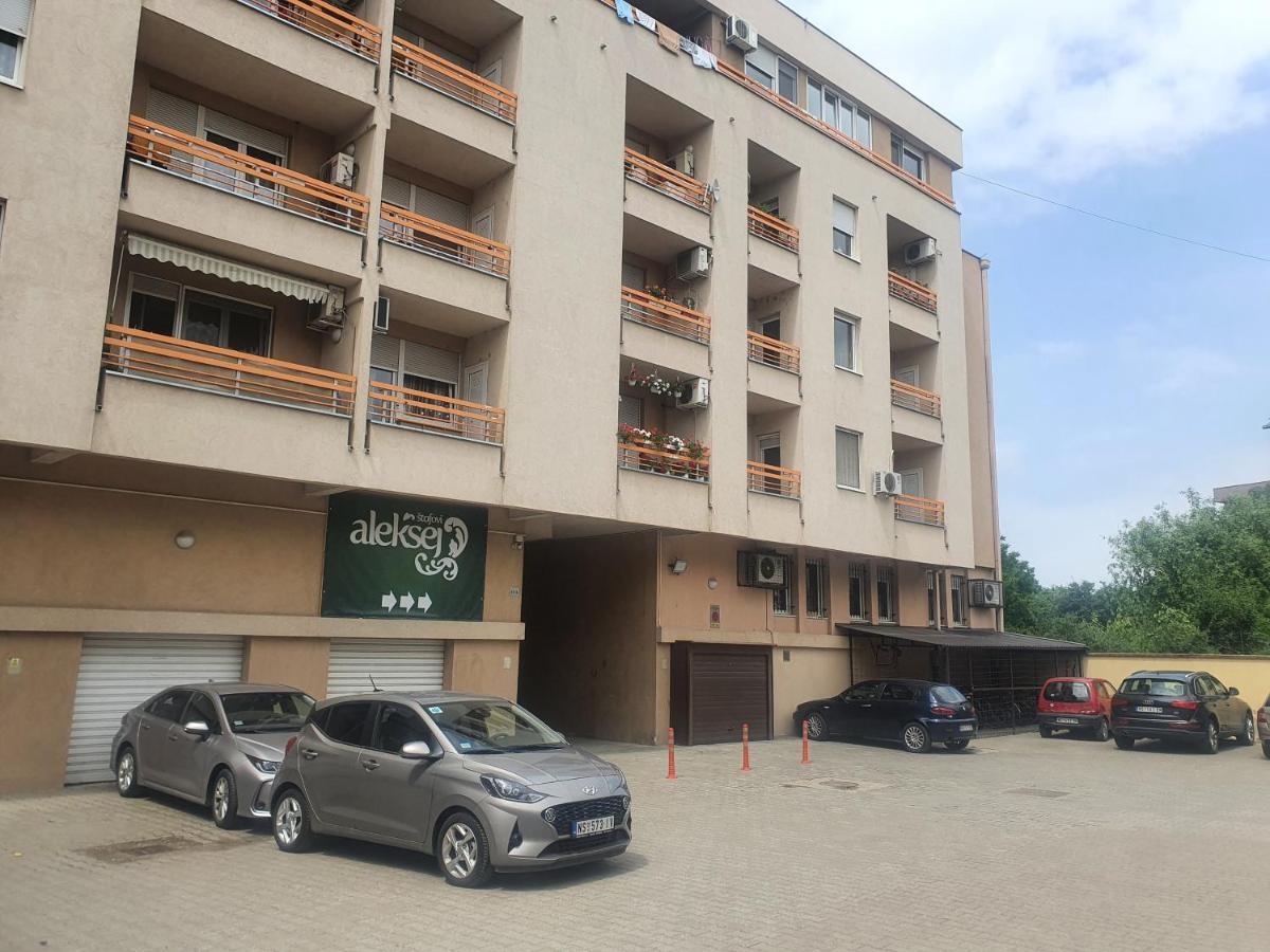 Apartman 64 - Besplatan Parking Za Goste Novi Sad Exteriér fotografie