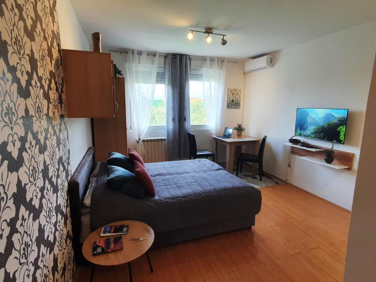 Apartman 64 - Besplatan Parking Za Goste Novi Sad Exteriér fotografie